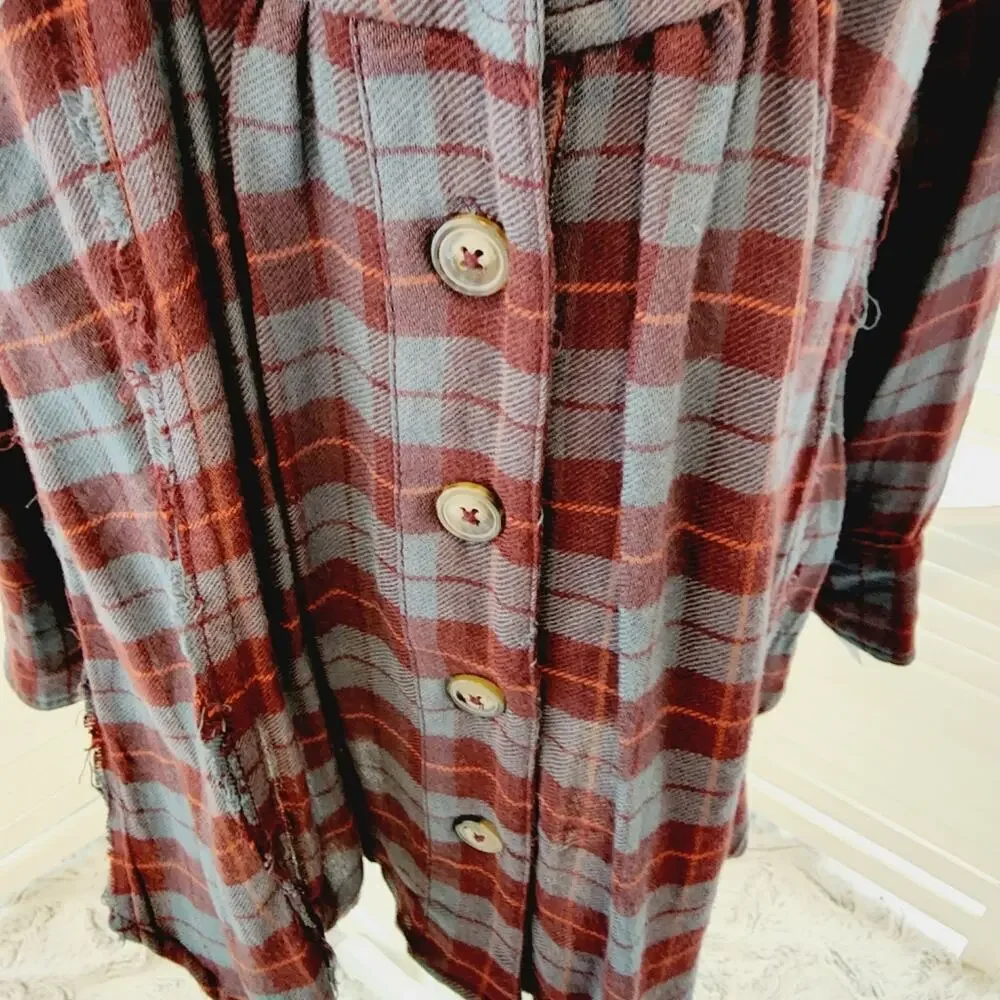 FREE PEOPLE ALL ABOUT THE FEELS PLAID BUTTON DOWN SIZE XS